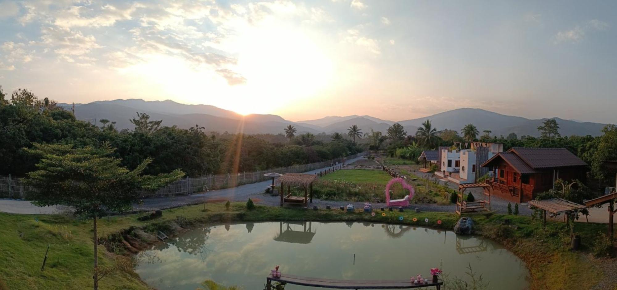 ม่วนใจ๋ปันสุข โฮมสเตย์แอนคาเฟ่ Muanjai Punsuk Homestay And Cafe Chom Thong Exterior foto